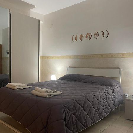 Ferienwohnung La Dependance Barletta Exterior foto