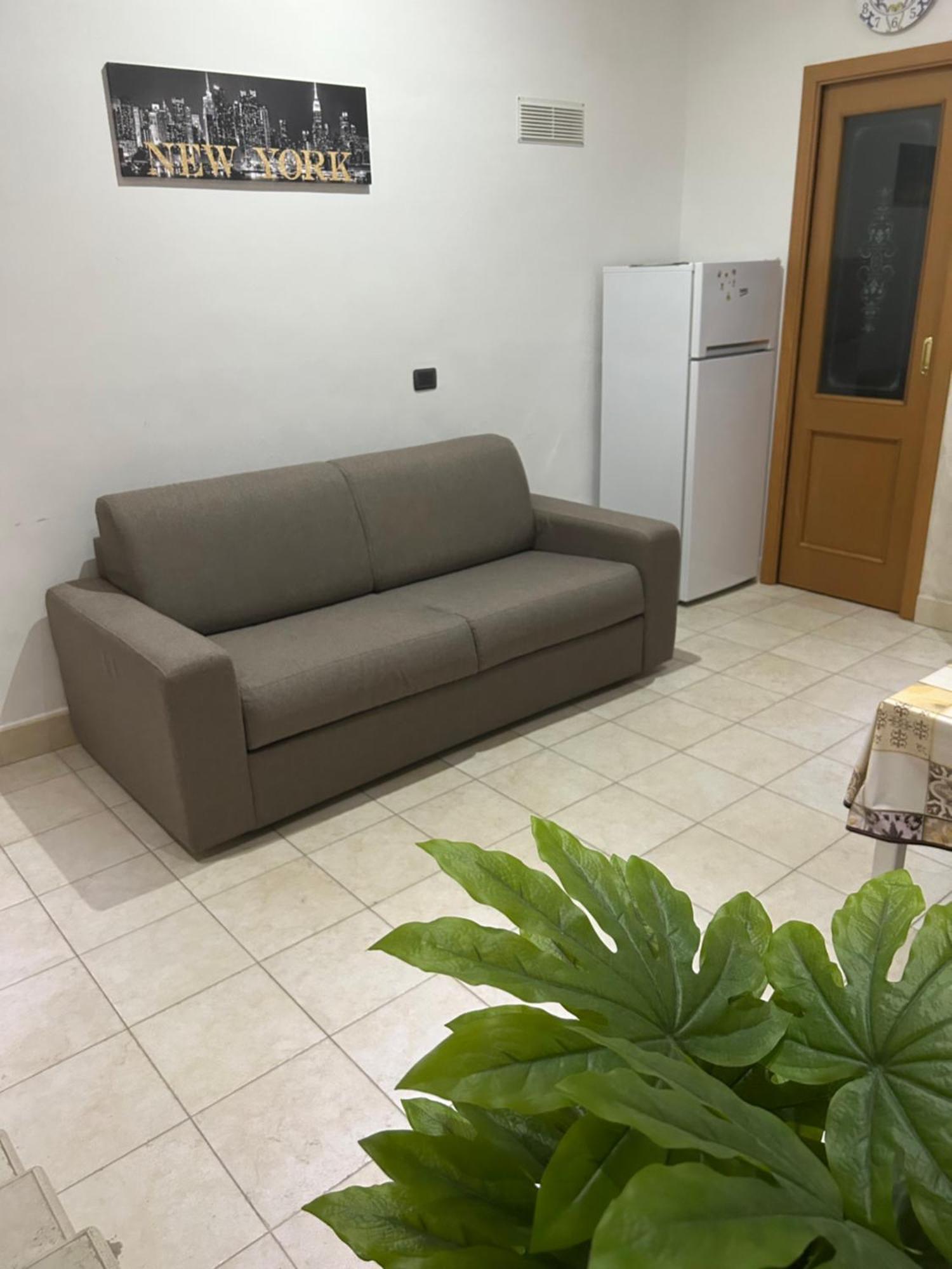 Ferienwohnung La Dependance Barletta Exterior foto
